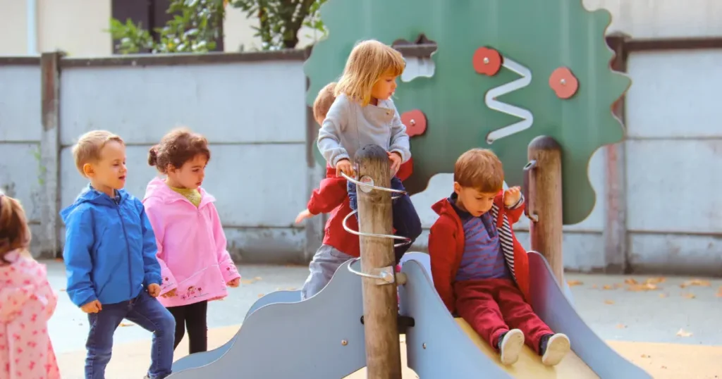 Petite Enfance Accueil Collectif 1 2