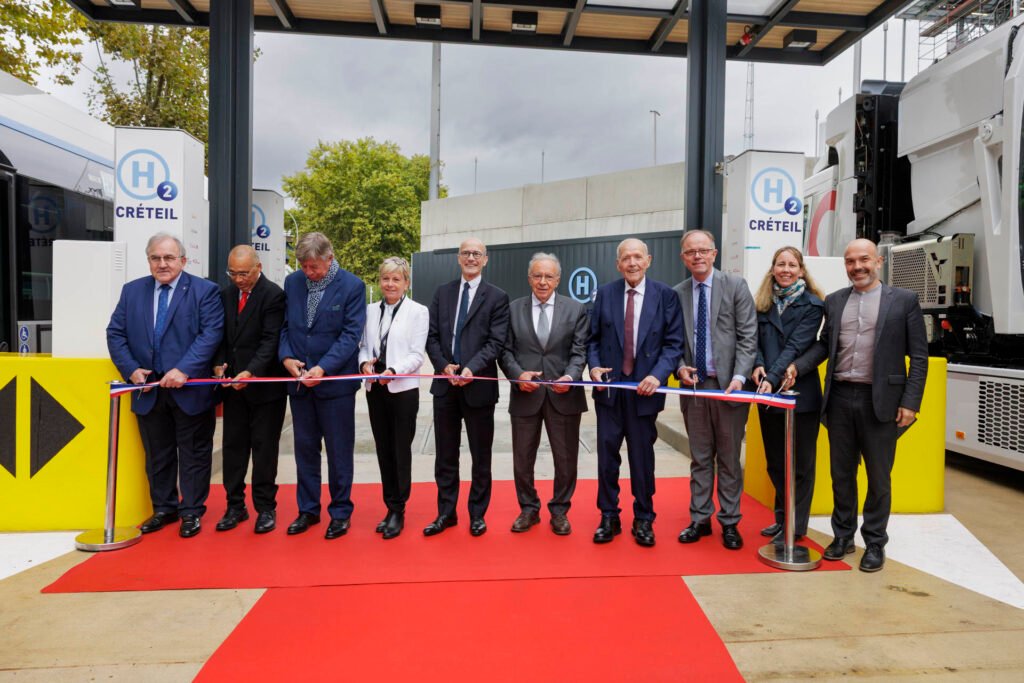 Inauguration De La Station De Charge D'hydrogène Suez. 23 Septembre 2025. © Laurent Guichardon/influence Factory